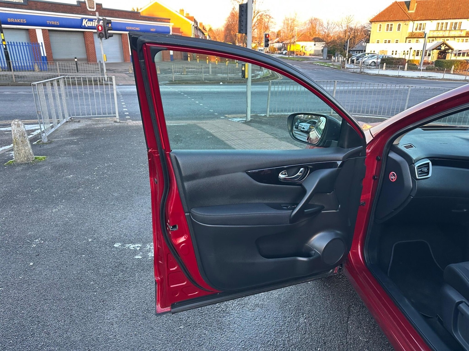 Used Nissan Qashqai 2015 for sale - 77103572: Photo 27