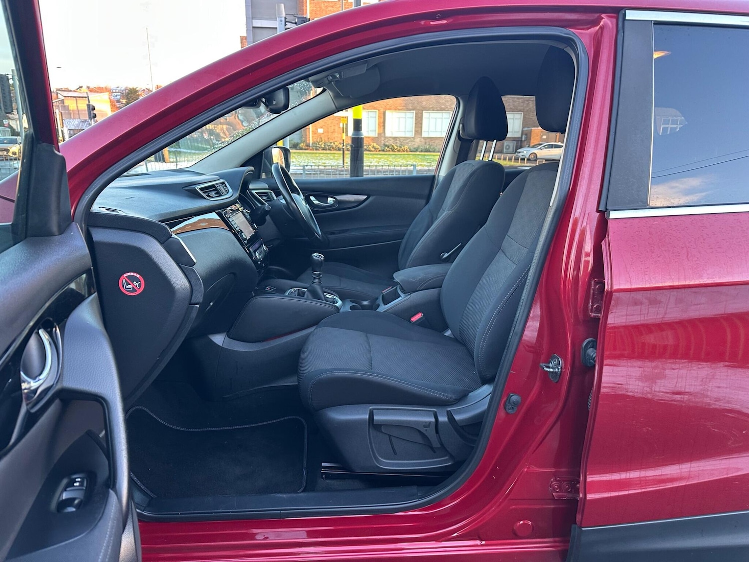 Used Nissan Qashqai 2015 for sale - 77103572: Photo 31