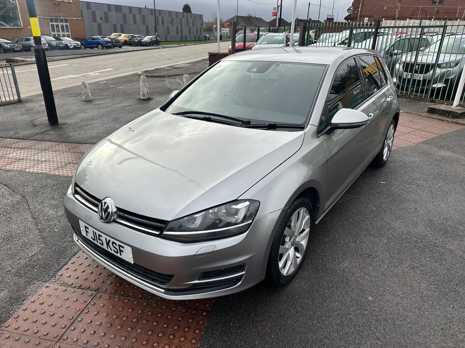 Used Volkswagen Golf 2022 for sale - 76702125: Photo 10