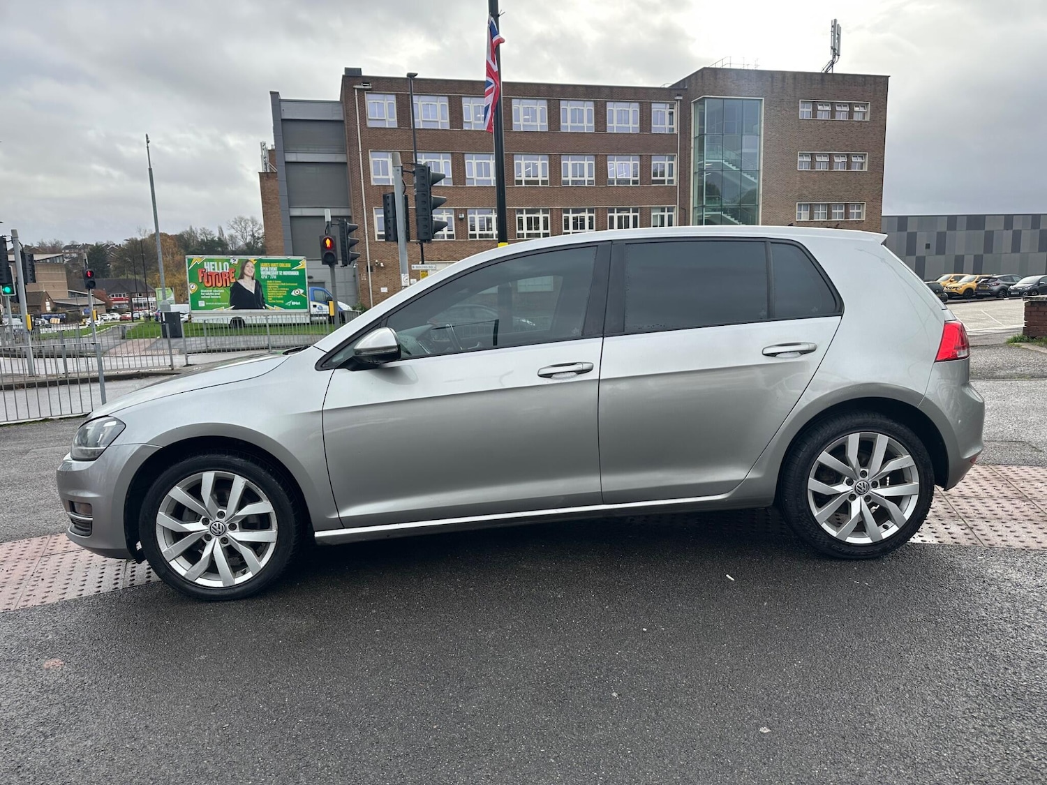 Used Volkswagen Golf 2022 for sale - 76702125: Photo 12