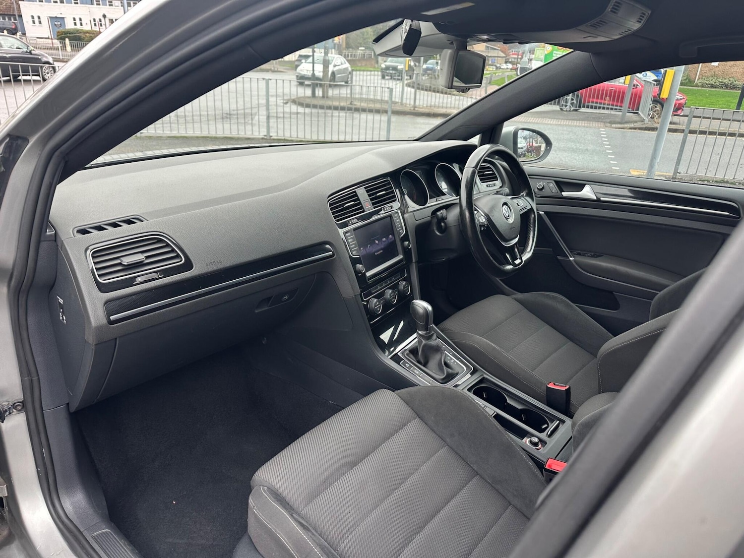 Used Volkswagen Golf 2022 for sale - 76702125: Photo 19