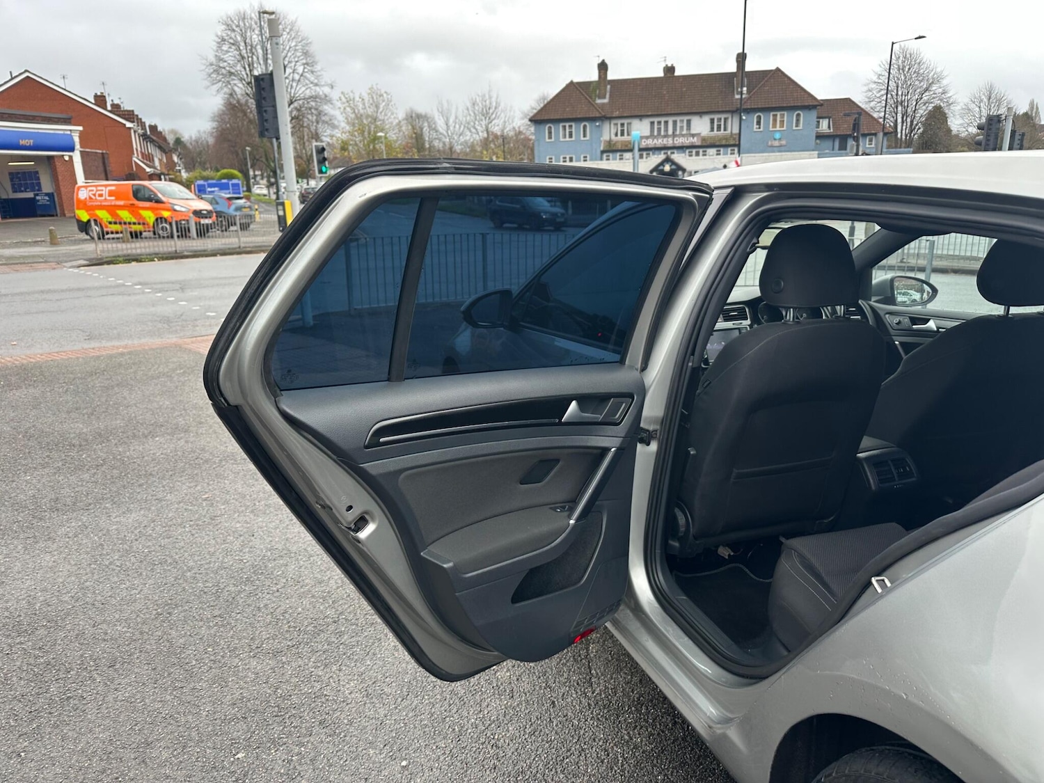 Used Volkswagen Golf 2022 for sale - 76702125: Photo 30