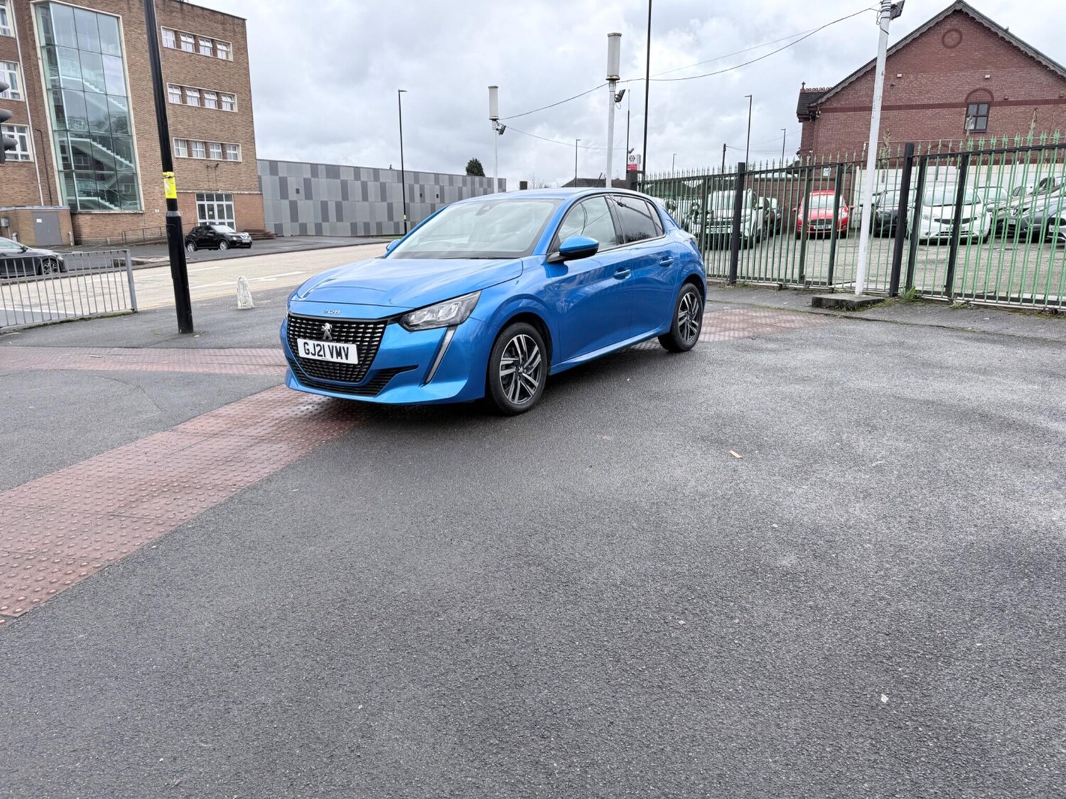 Used Peugeot 208 for sale - 77484339: Photo 10