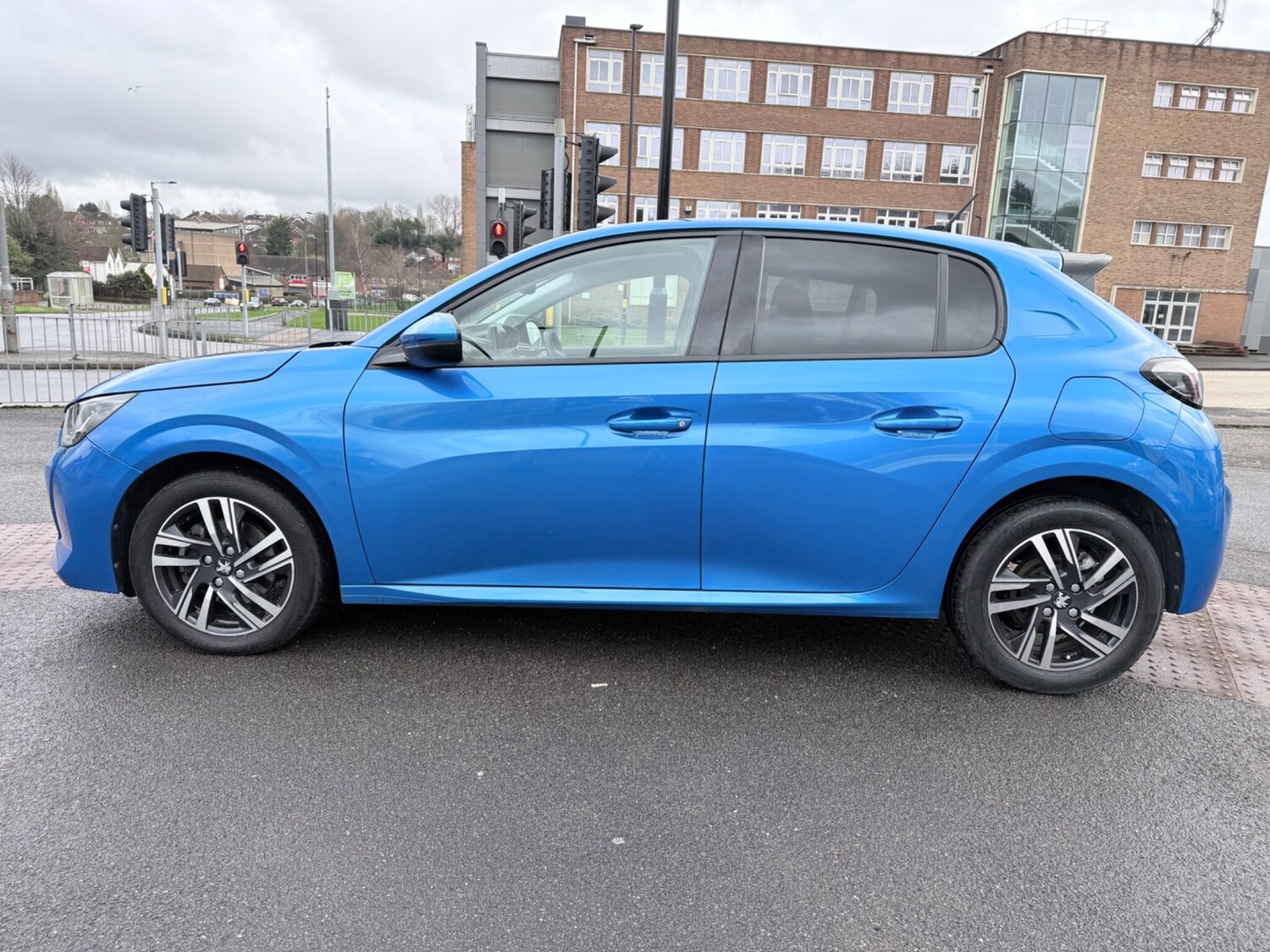 Used Peugeot 208 for sale - 77484339: Photo 12