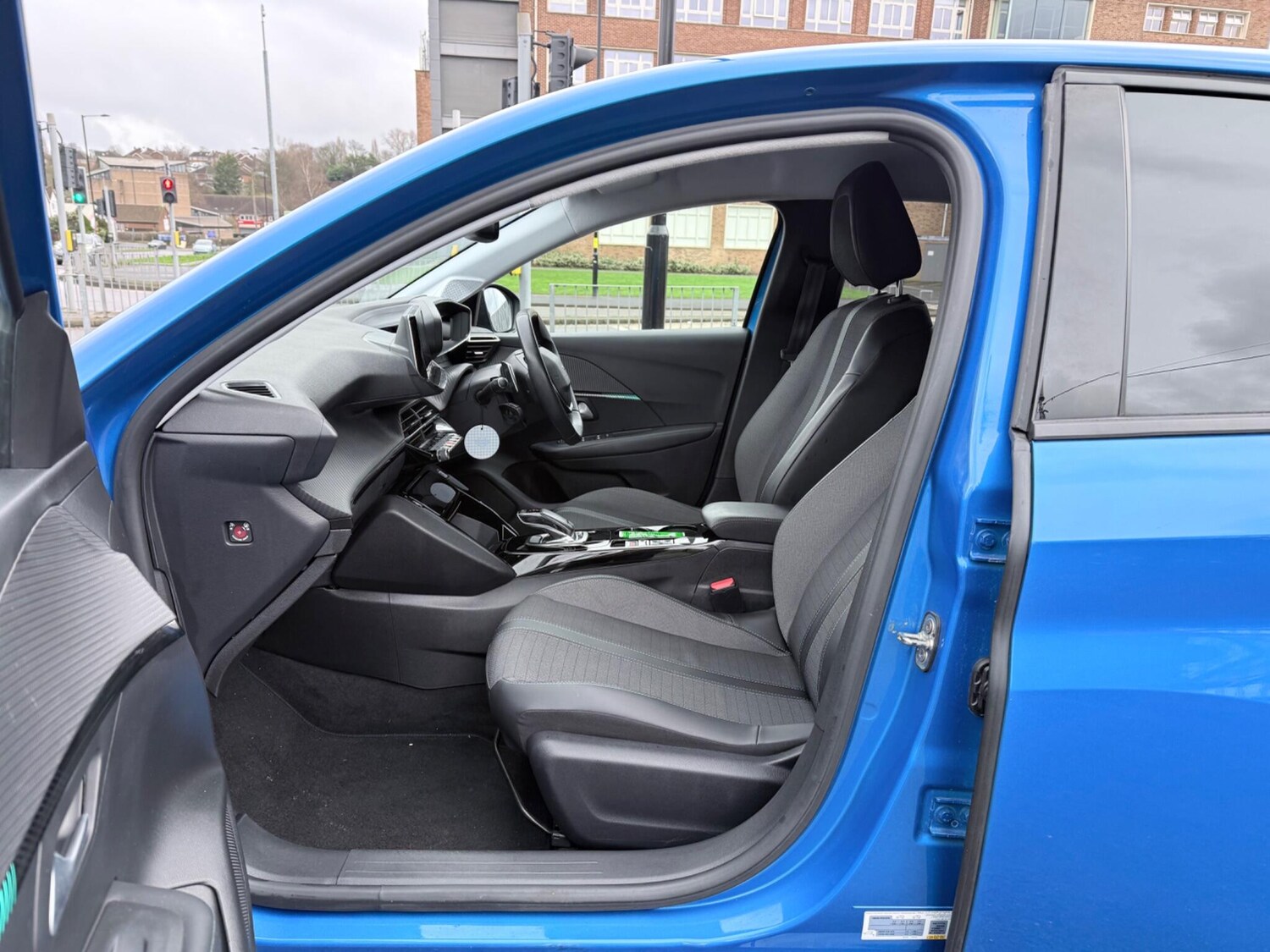 Used Peugeot 208 for sale - 77484339: Photo 30