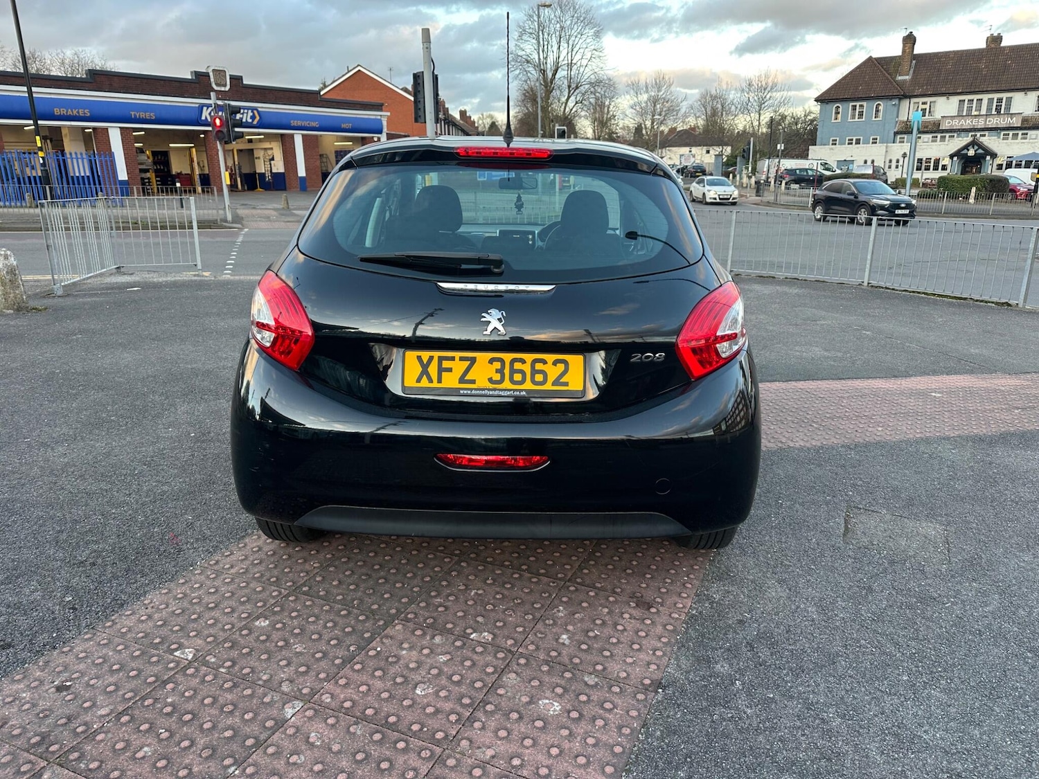 Used Peugeot 208 2015 for sale - 77853499: Photo 13