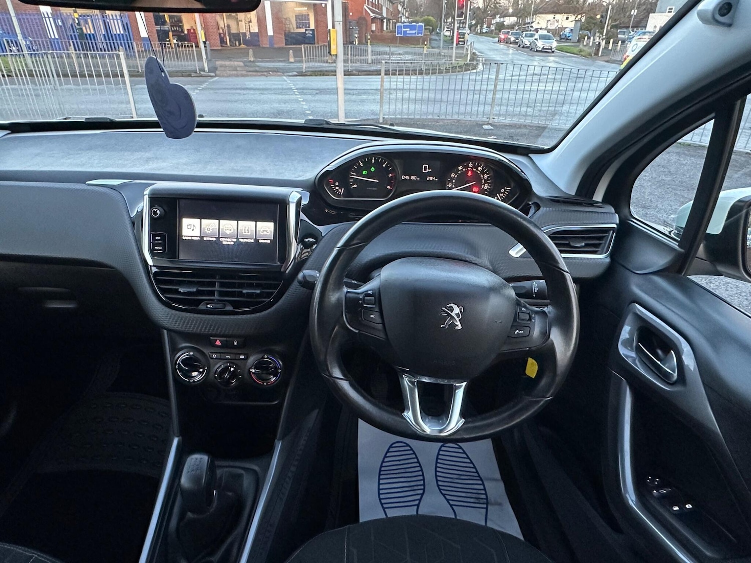 Used Peugeot 2008 2017 for sale - 76743139: Photo 20