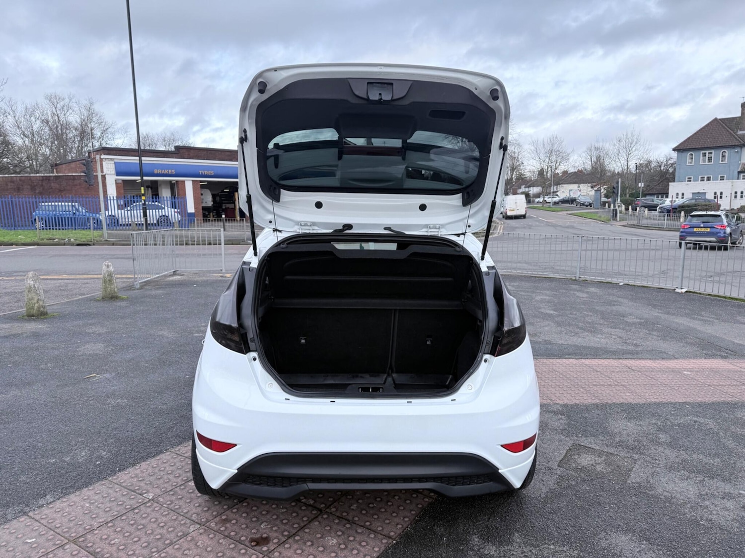 Used Ford Fiesta for sale - 77632965: Photo 26