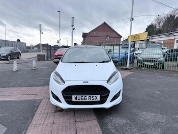 Used Ford Fiesta 2016 for sale - 77632965: Photo