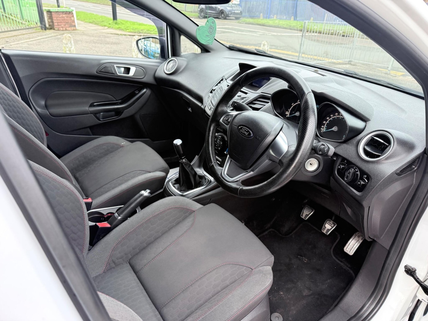 Used Ford Fiesta for sale - 77632965: Photo 32