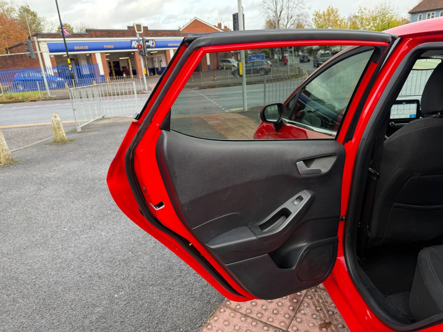 Used Ford Fiesta for sale - 77883087: Photo 26