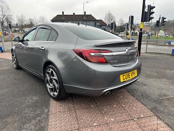 Used Vauxhall Insignia 2016 for sale - 77784370: Photo