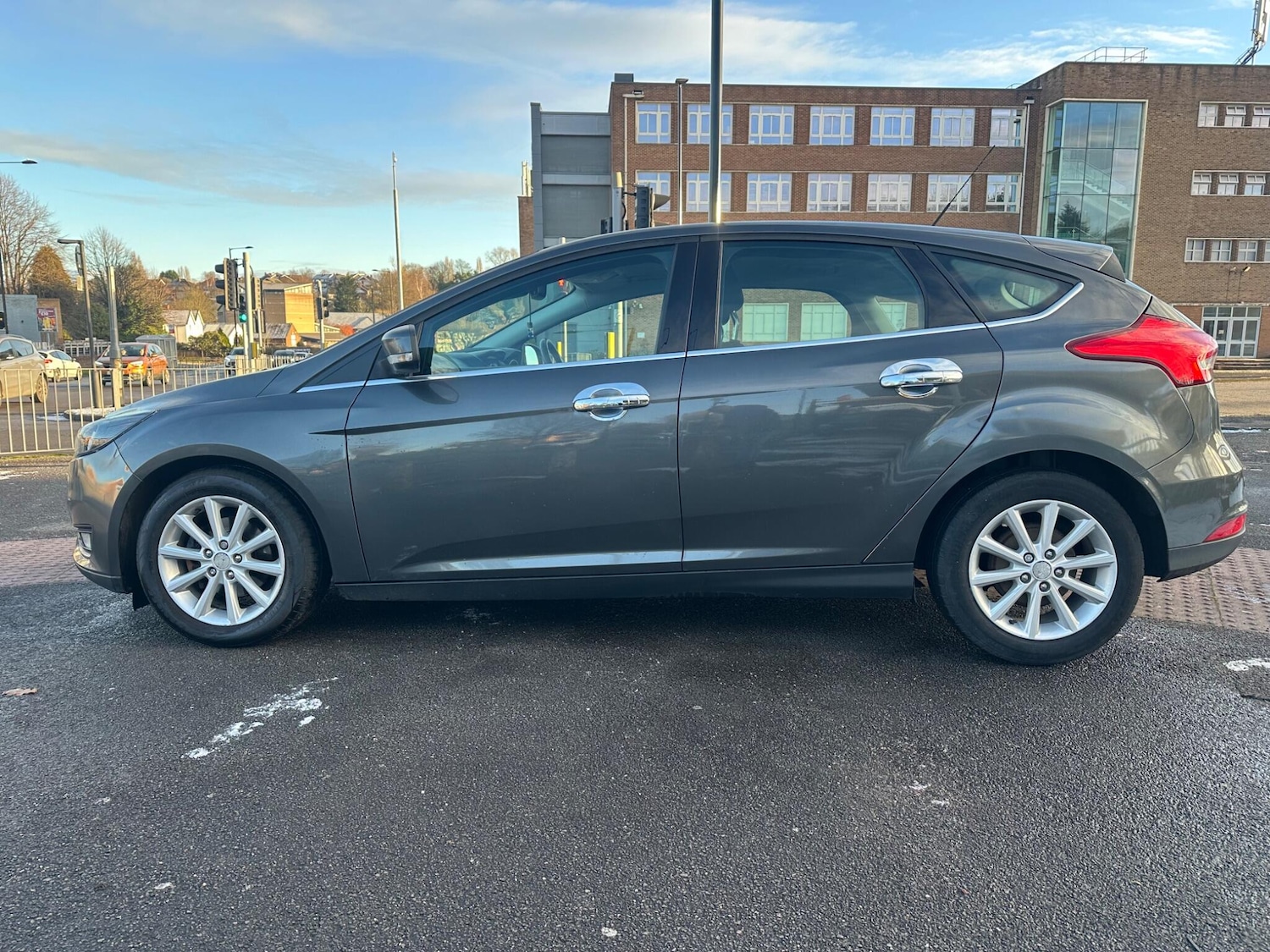 Used Ford Focus 2016 for sale - 77103607: Photo 9