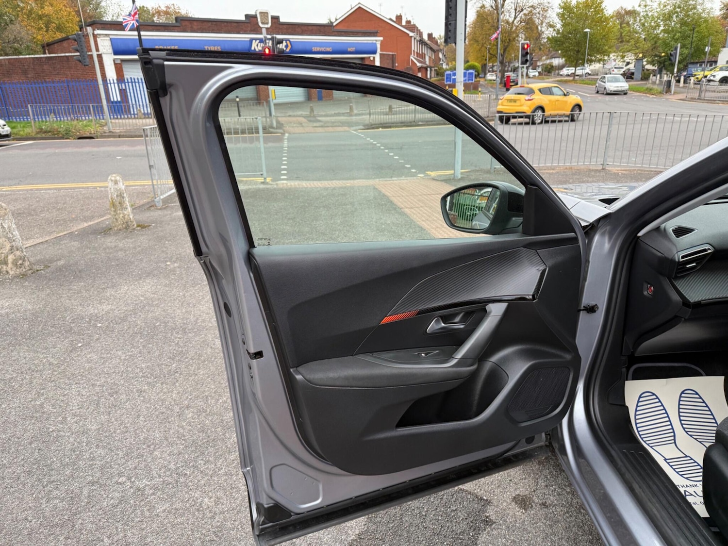 Used Peugeot 2008 2022 for sale - 76380988: Photo 15