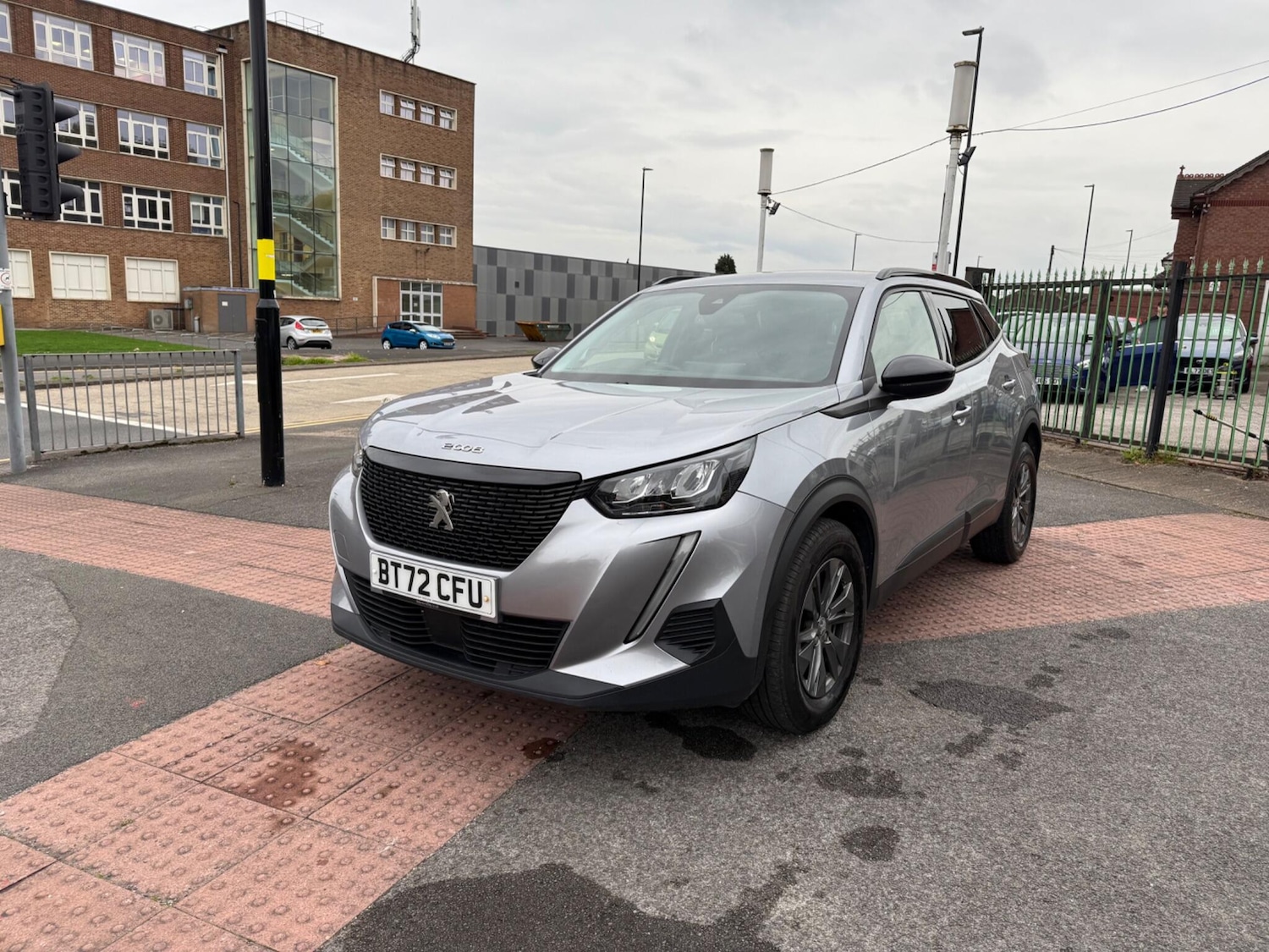 Used Peugeot 2008 2022 for sale - 76380988: Photo 8
