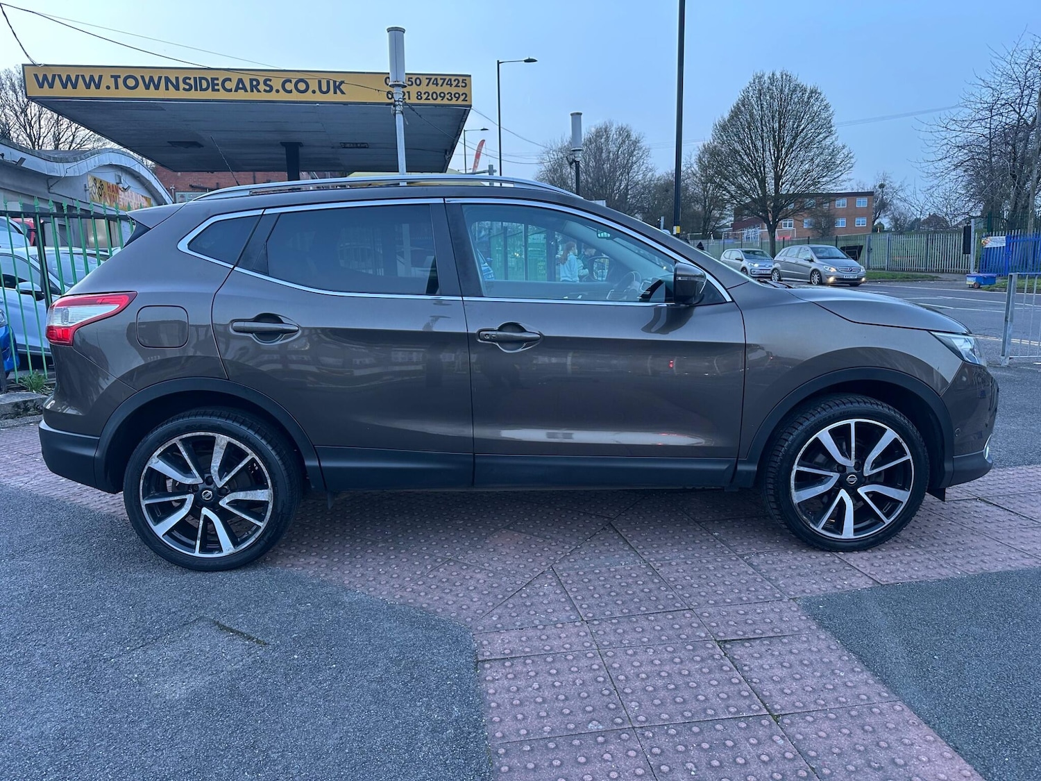 Used Nissan Qashqai 2016 for sale - 77784133: Photo 15