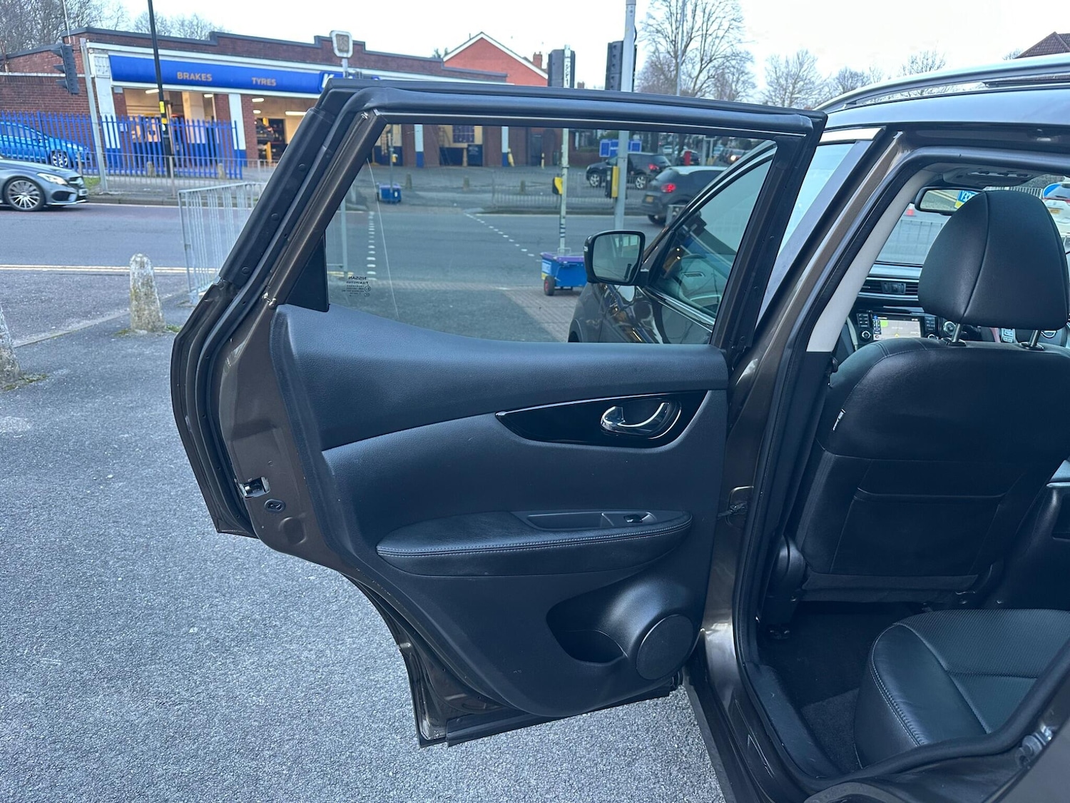 Used Nissan Qashqai 2016 for sale - 77784133: Photo 29