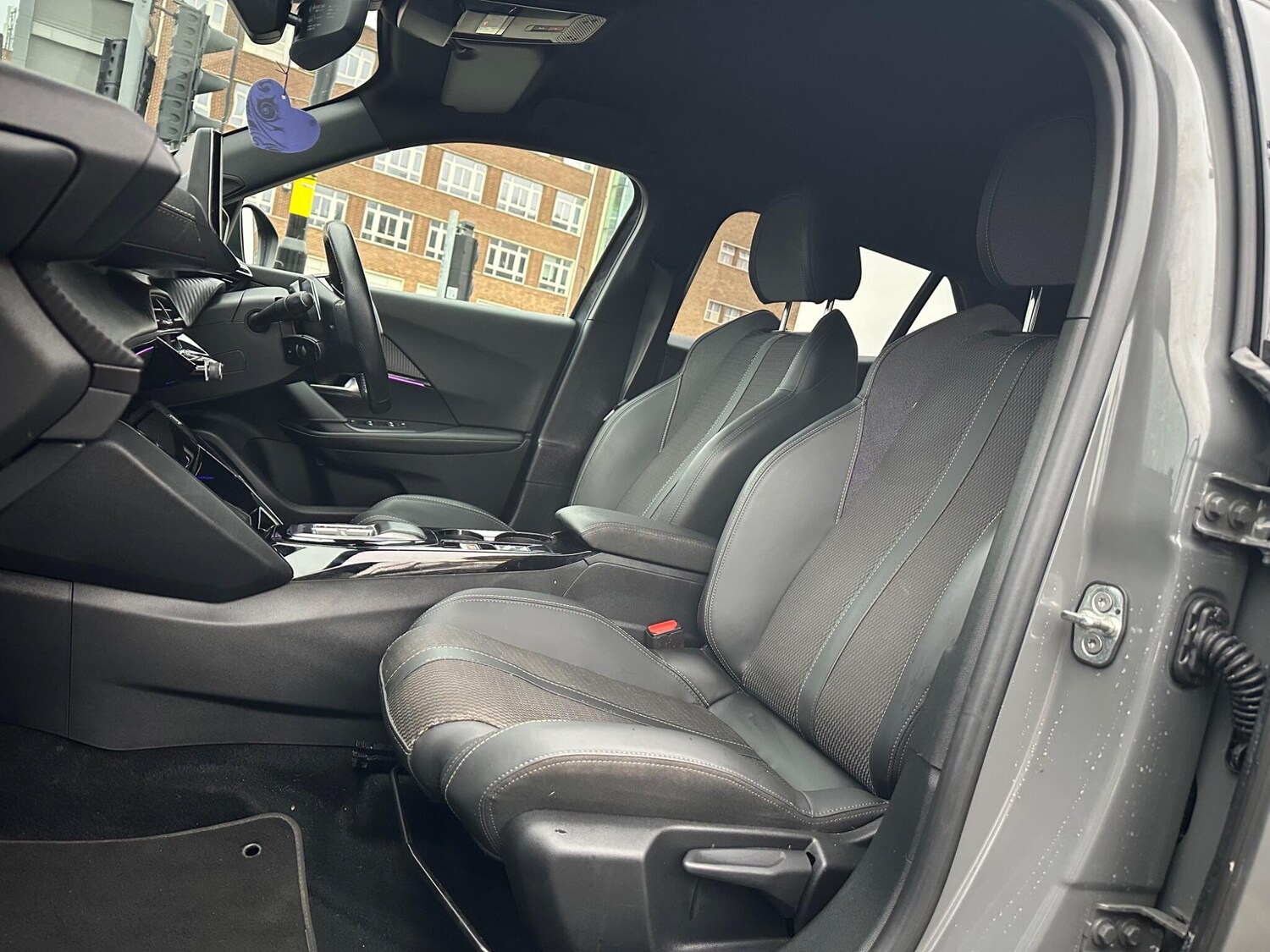 Used Peugeot 2008 for sale - 77882910: Photo 33