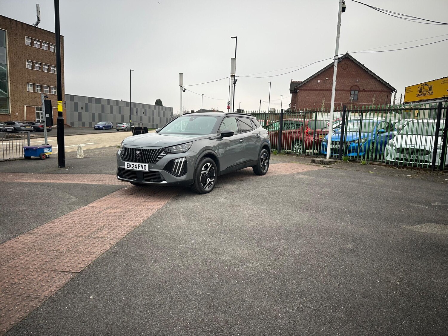 Used Peugeot 2008 for sale - 77882910: Photo 9