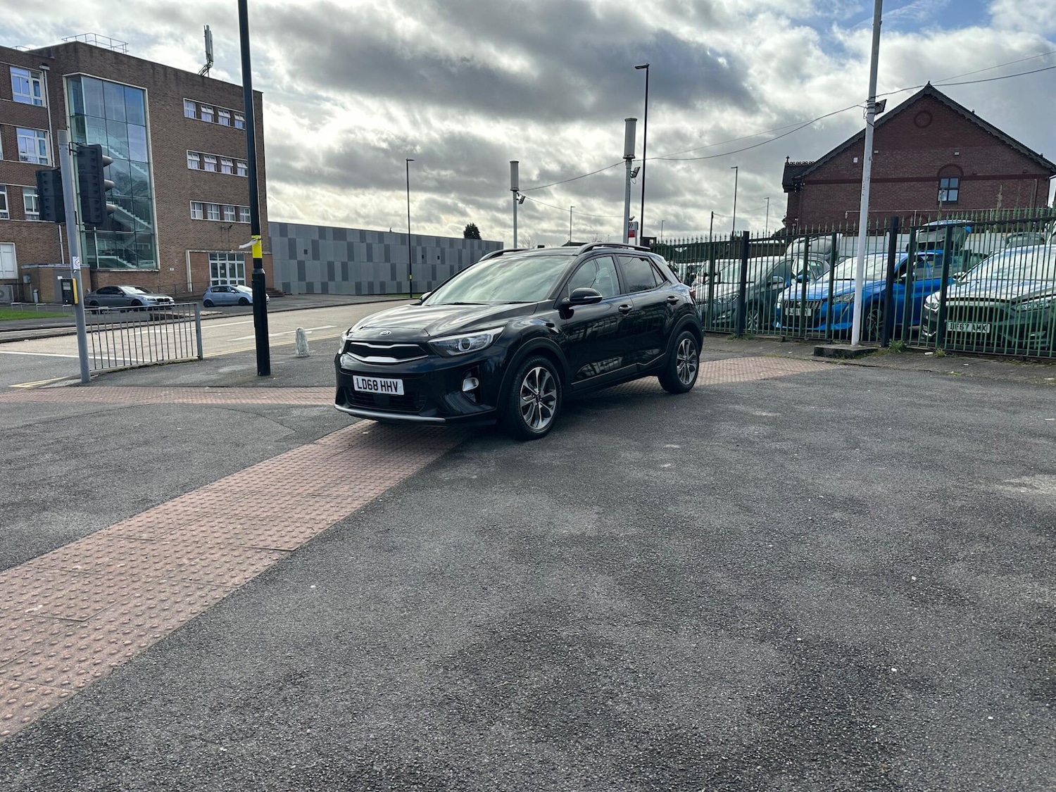 Used Kia Stonic for sale - 77704880: Photo 7