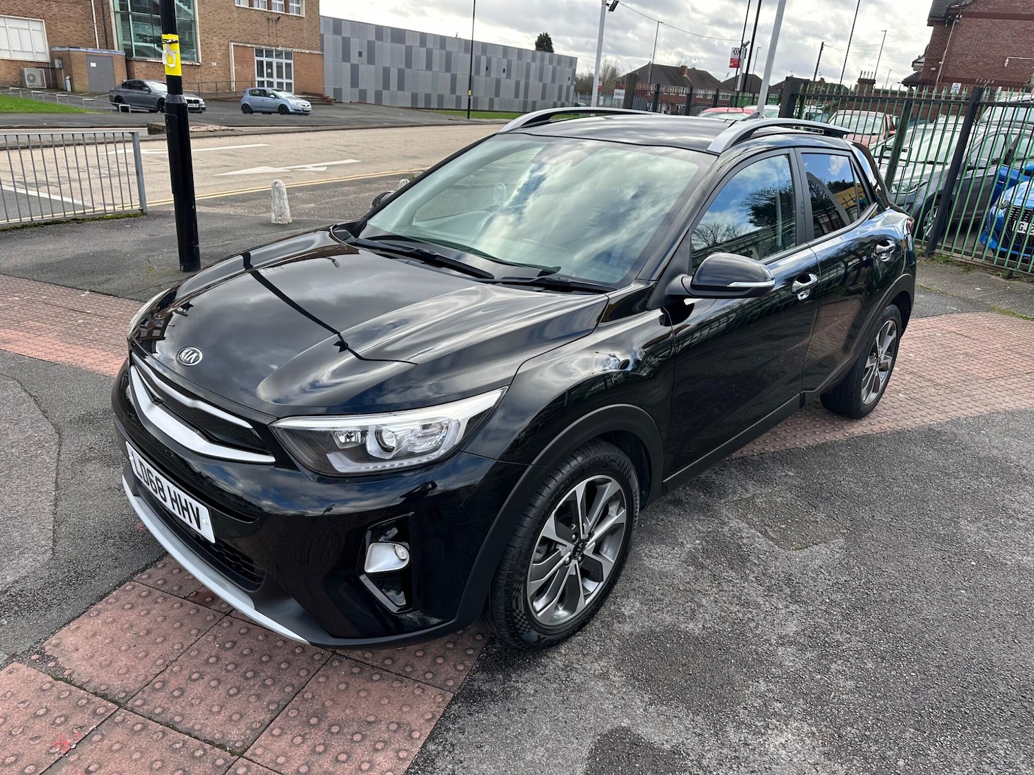 Used Kia Stonic for sale - 77704880: Photo 8