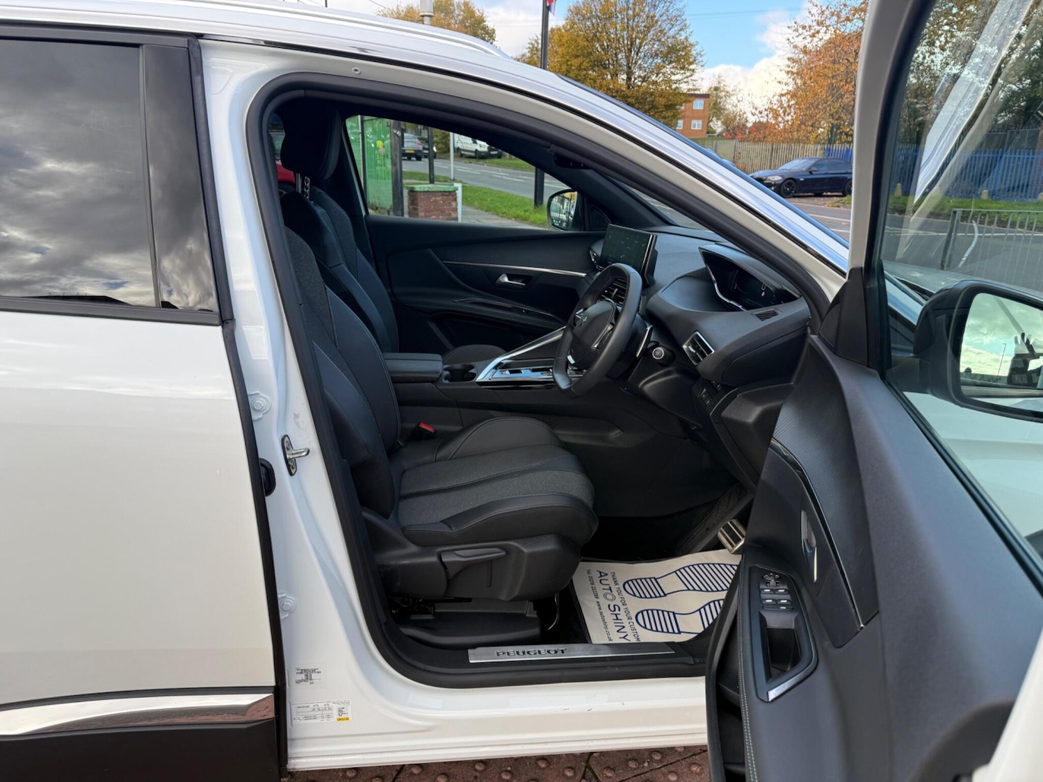 Used Peugeot 3008 2023 for sale - 76457778: Photo 18