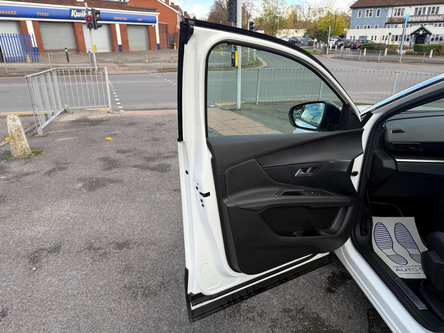 Used Peugeot 3008 2023 for sale - 76457778: Photo 31