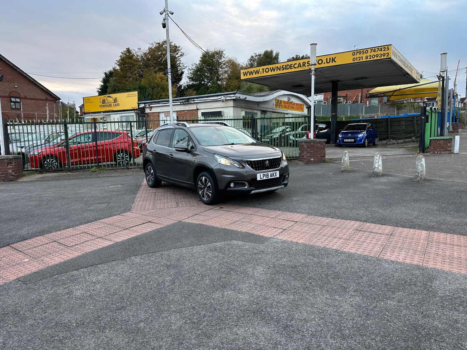 Used Peugeot 2008 2018 for sale - 76388612: Photo 11