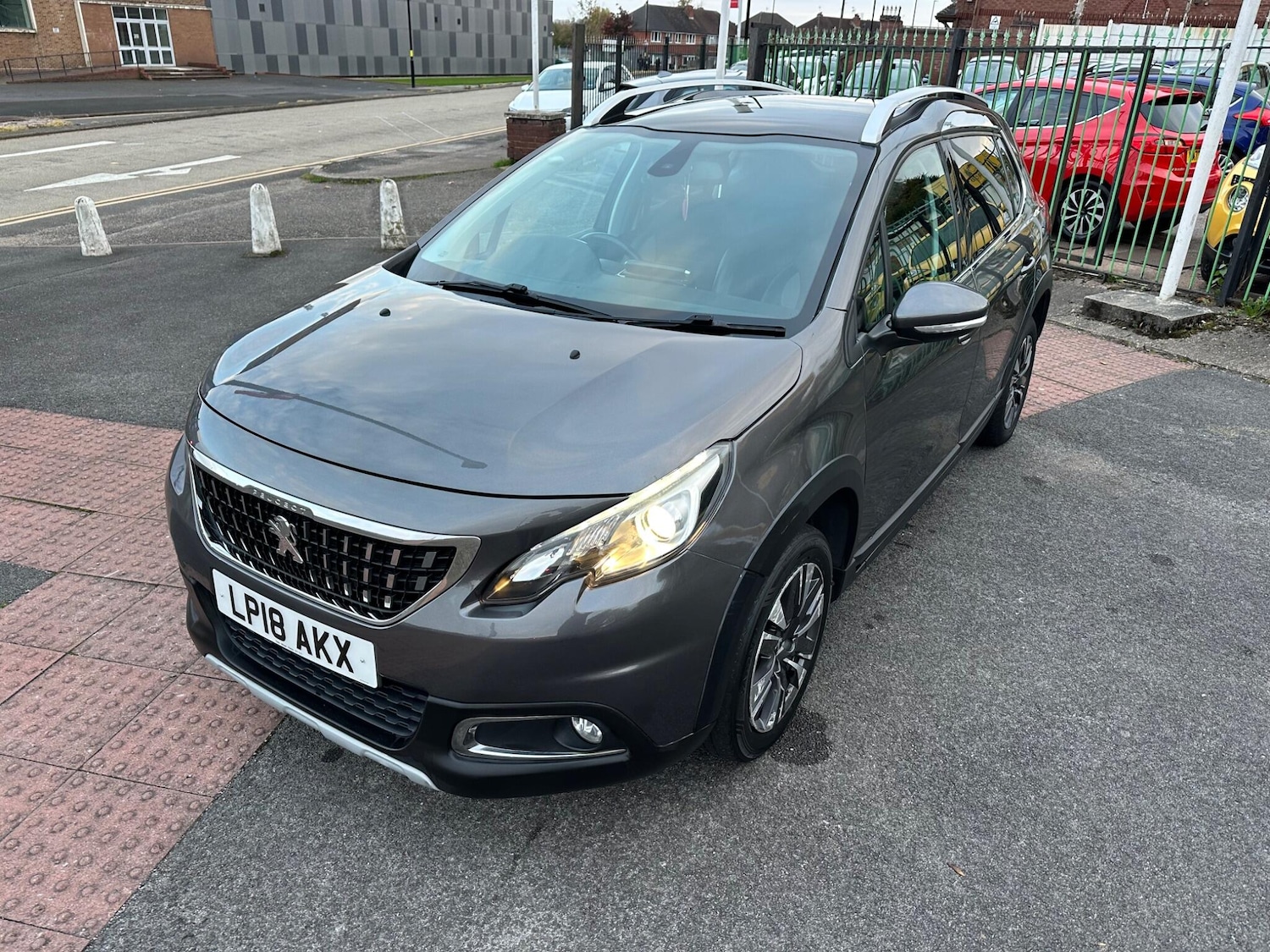 Used Peugeot 2008 2018 for sale - 76388612: Photo 13