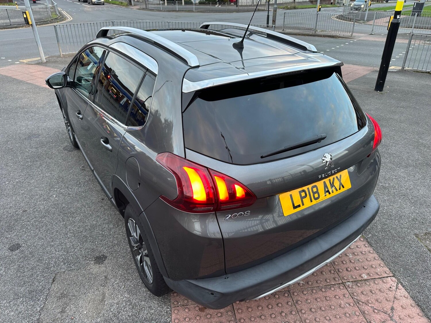 Used Peugeot 2008 2018 for sale - 76388612: Photo 18