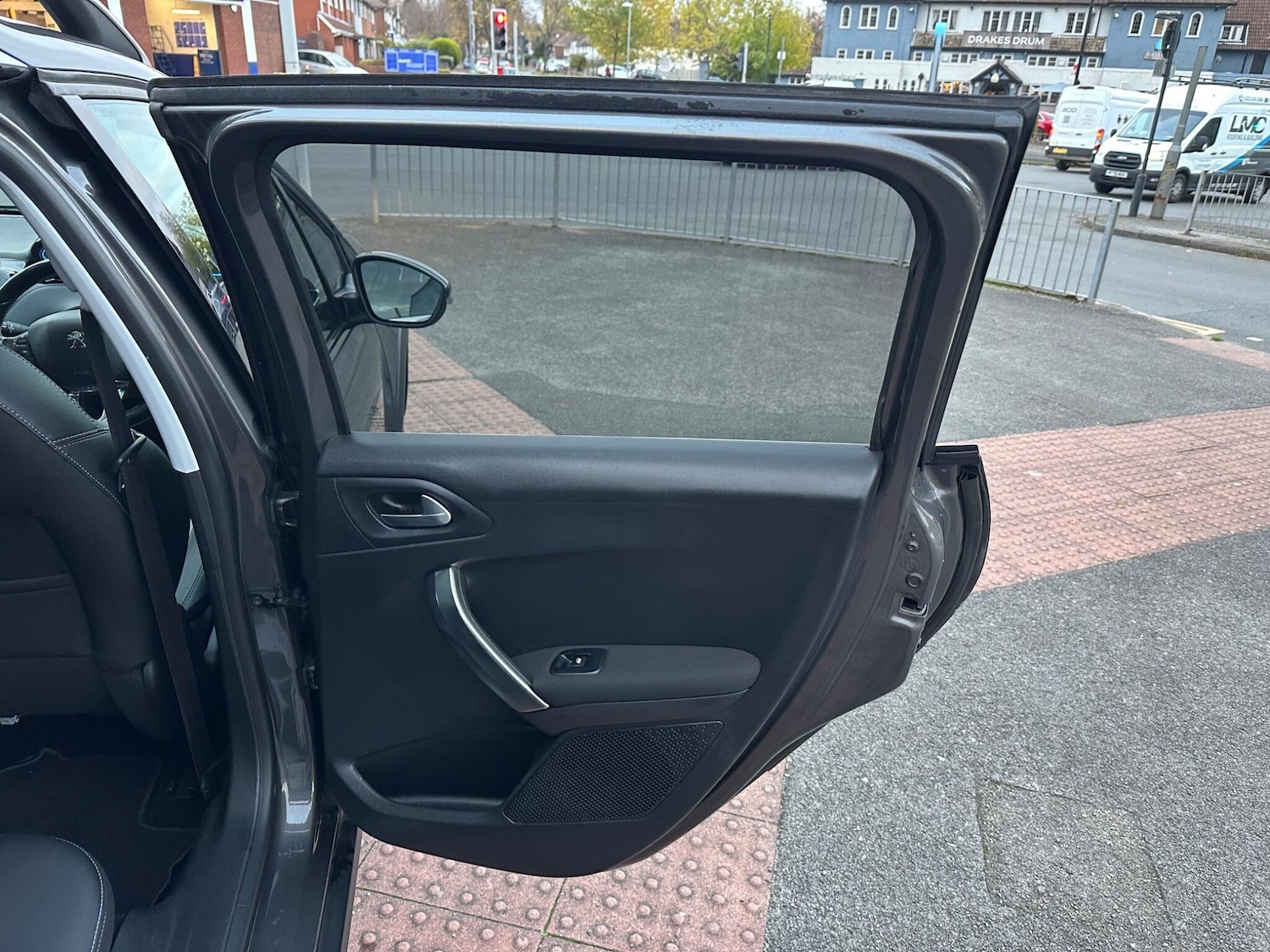 Used Peugeot 2008 2018 for sale - 76388612: Photo 21