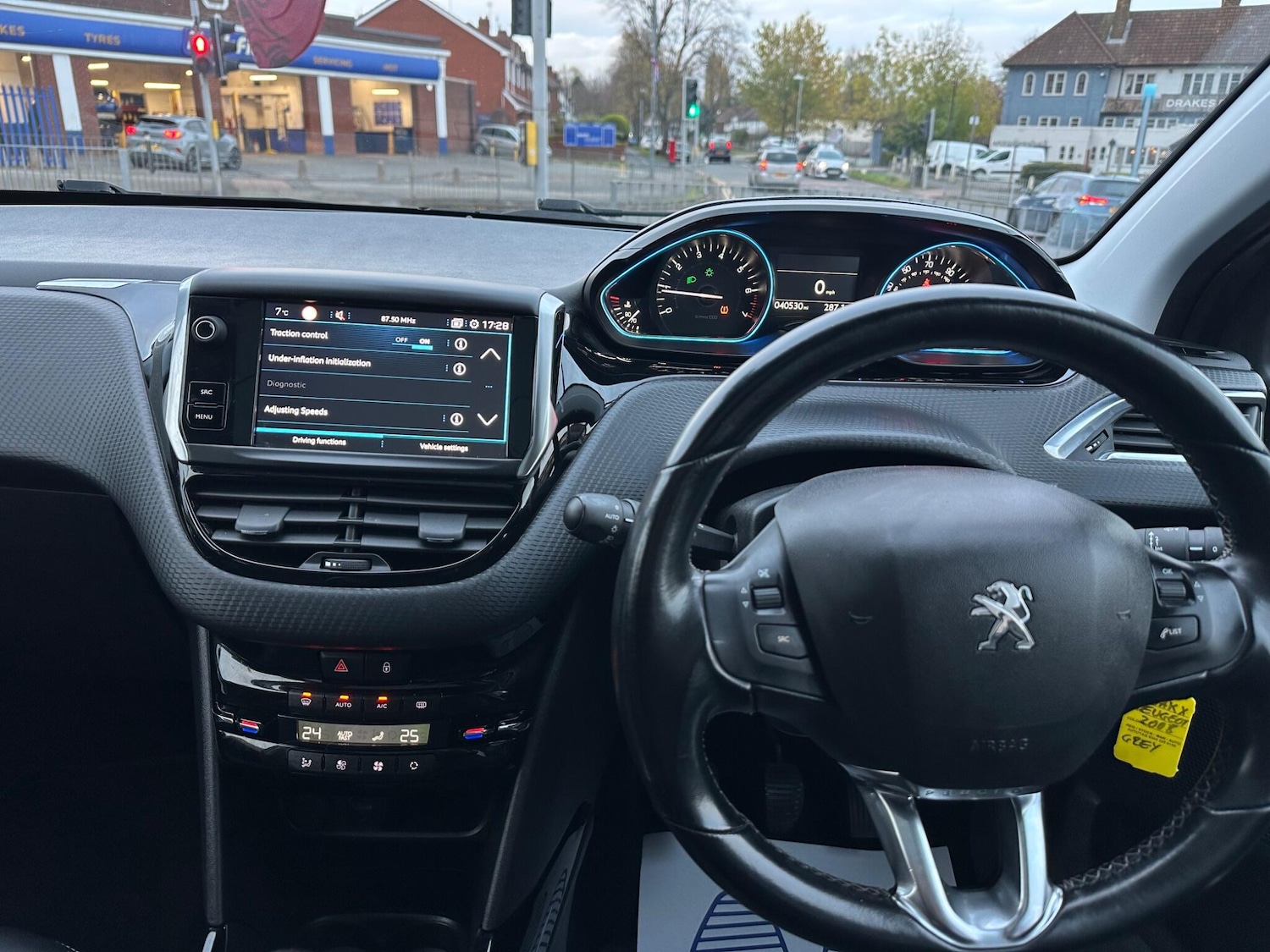 Used Peugeot 2008 2018 for sale - 76388612: Photo 27