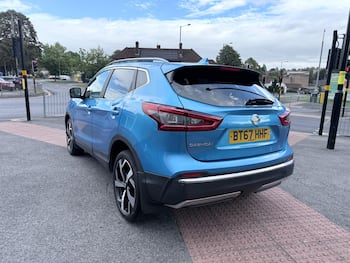 Used Nissan Qashqai 2017 for sale - 79831139: Photo