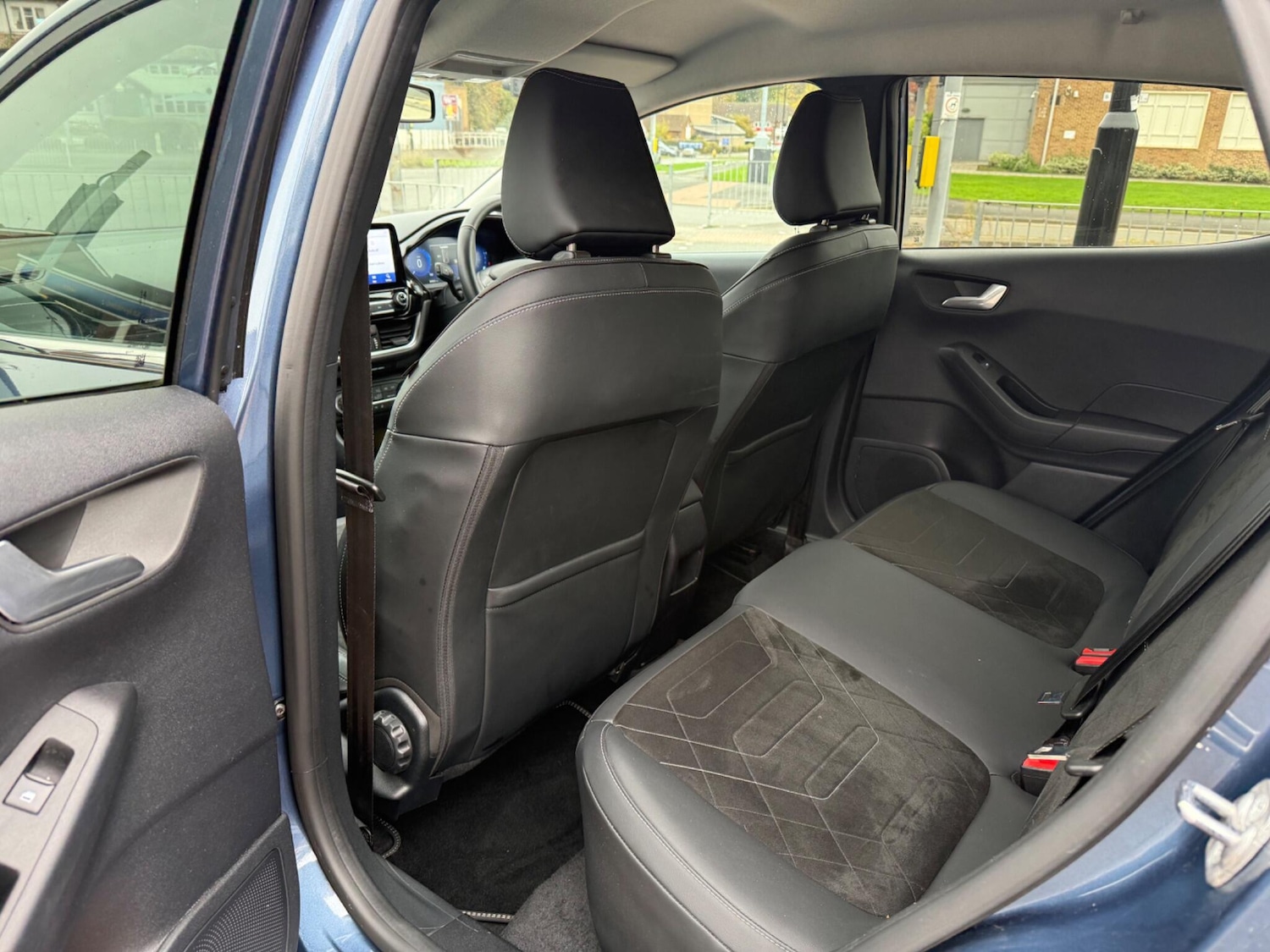 Used Ford Fiesta 2023 for sale - 76388360: Photo 25