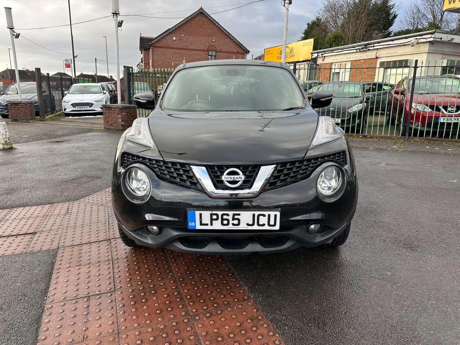 Used Nissan Juke 2015 for sale - 77130728: Photo 2