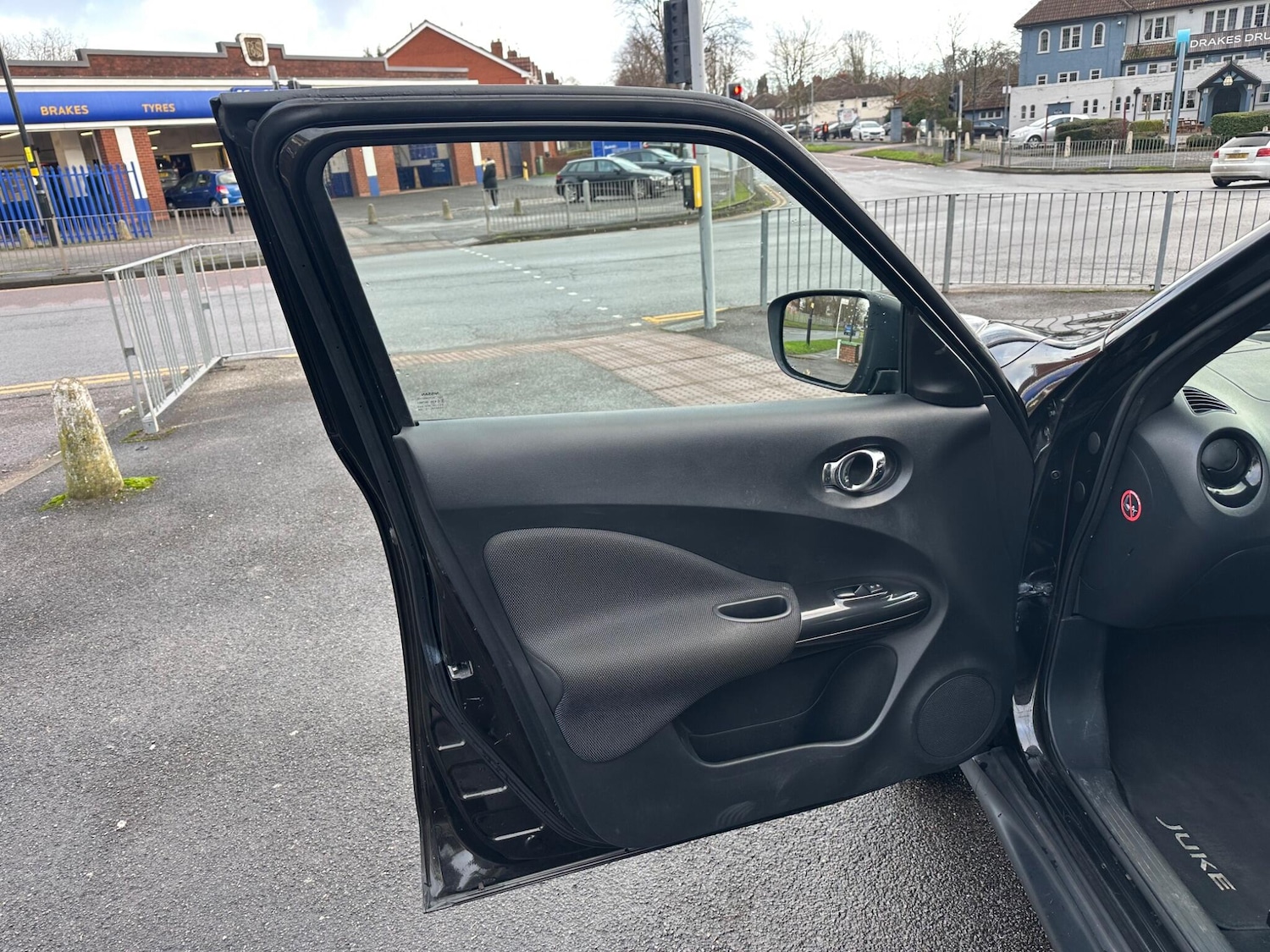 Used Nissan Juke 2015 for sale - 77130728: Photo 28