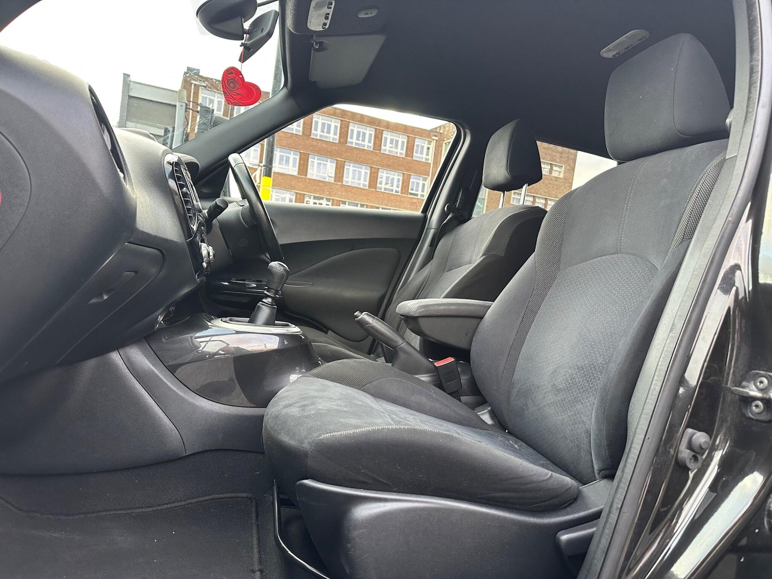 Used Nissan Juke 2015 for sale - 77130728: Photo 31