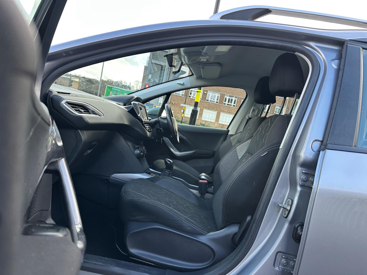 Used Peugeot 2008 2019 for sale - 77175451: Photo 31