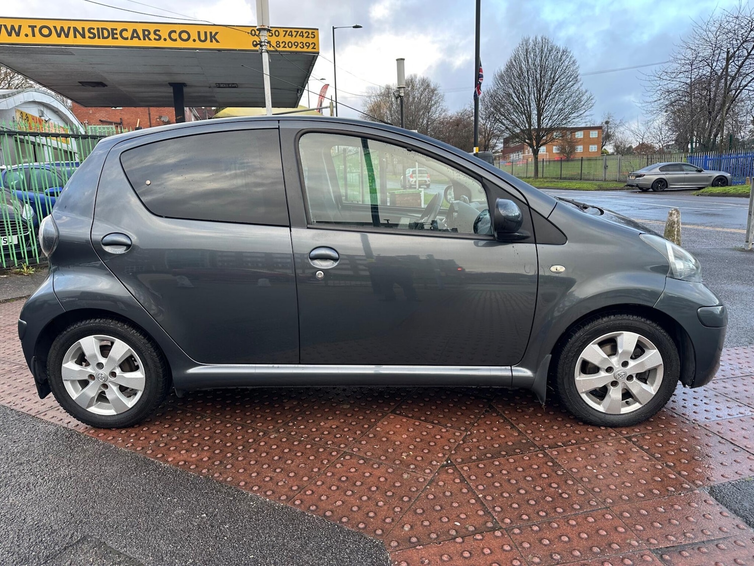 Used Toyota AYGO 2011 for sale - 76849913: Photo 16
