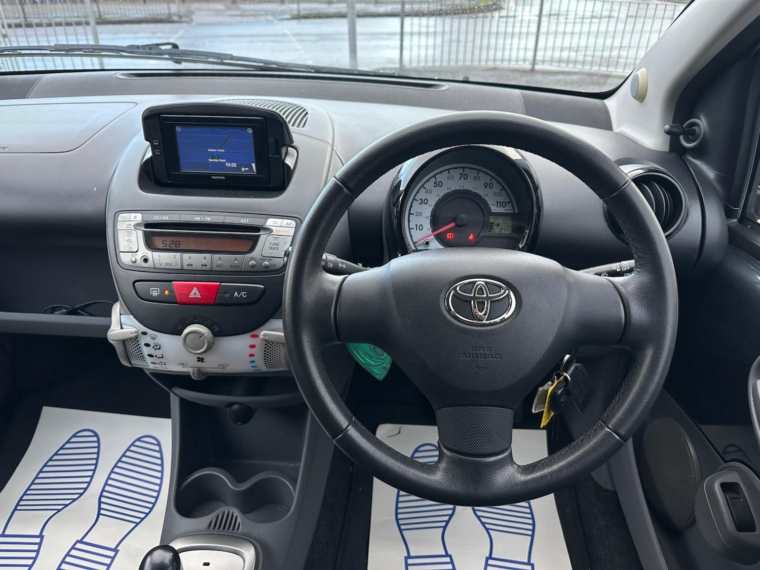 Used Toyota AYGO 2011 for sale - 76849913: Photo 35