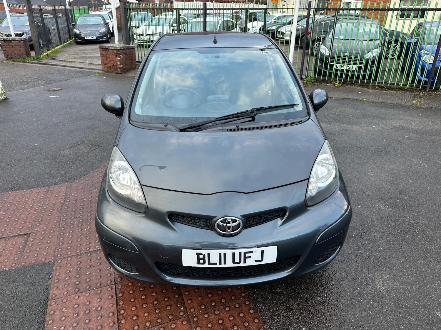 Used Toyota AYGO 2011 for sale - 76849913: Photo 8