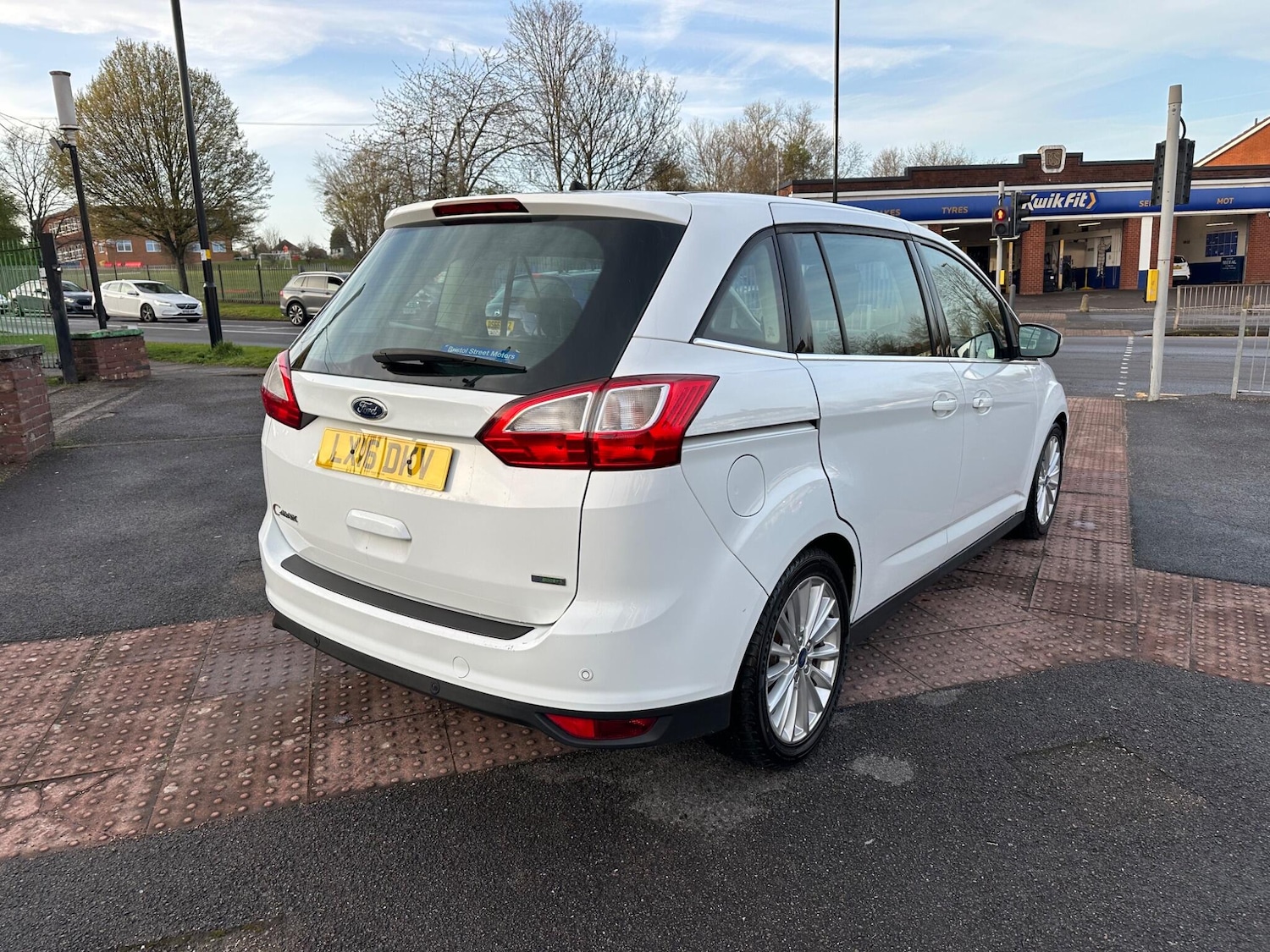 Used Ford Grand C-Max 2016 for sale - 78058563: Photo 5
