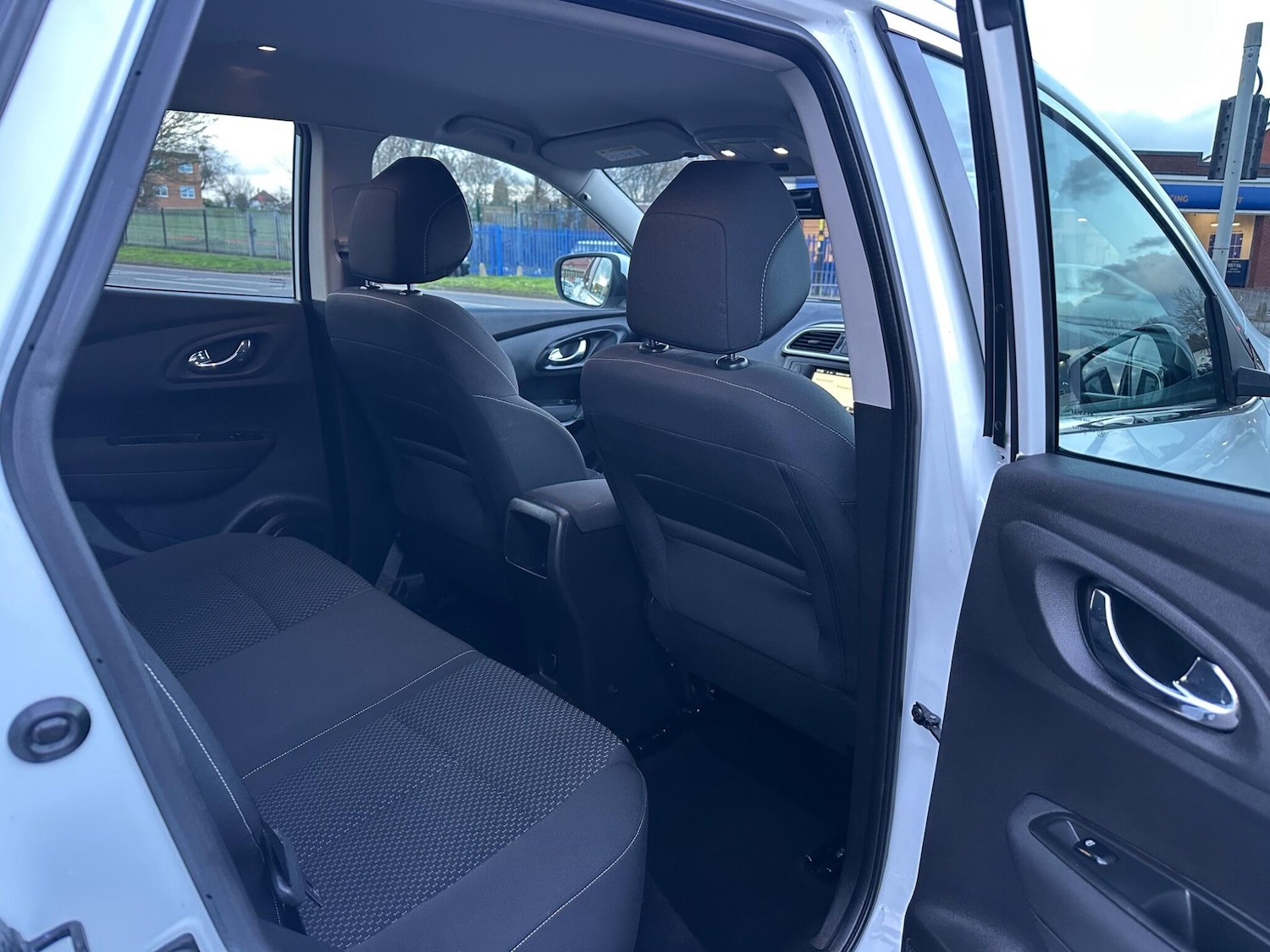 Used Renault Kadjar 2015 for sale - 77853835: Photo 24