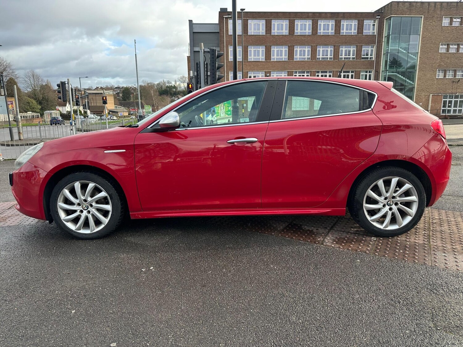 Used Alfa Romeo Giulietta 2011 for sale - 77575010: Photo 12