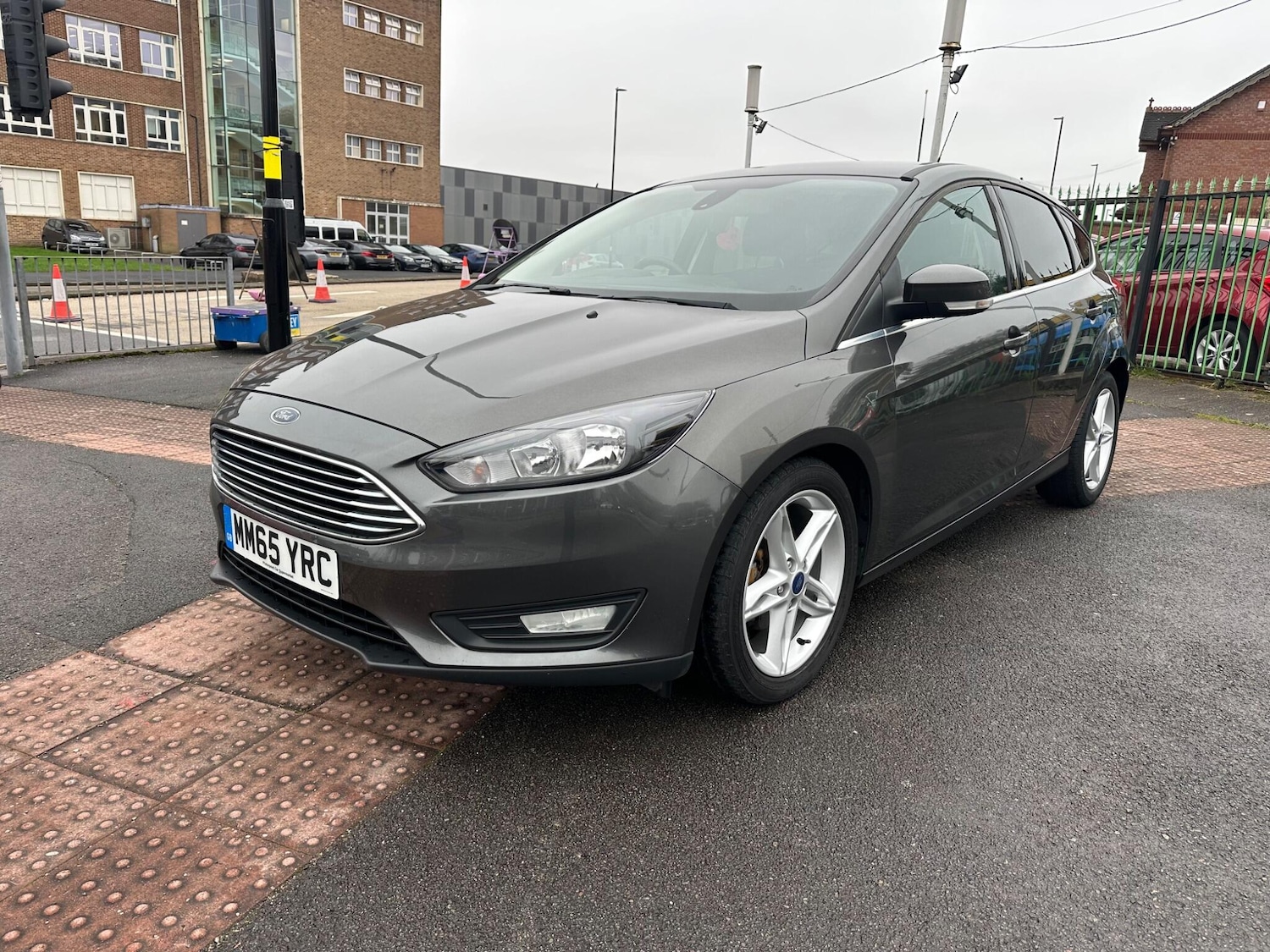 Used Ford Focus 2015 for sale - 77784433: Photo 3