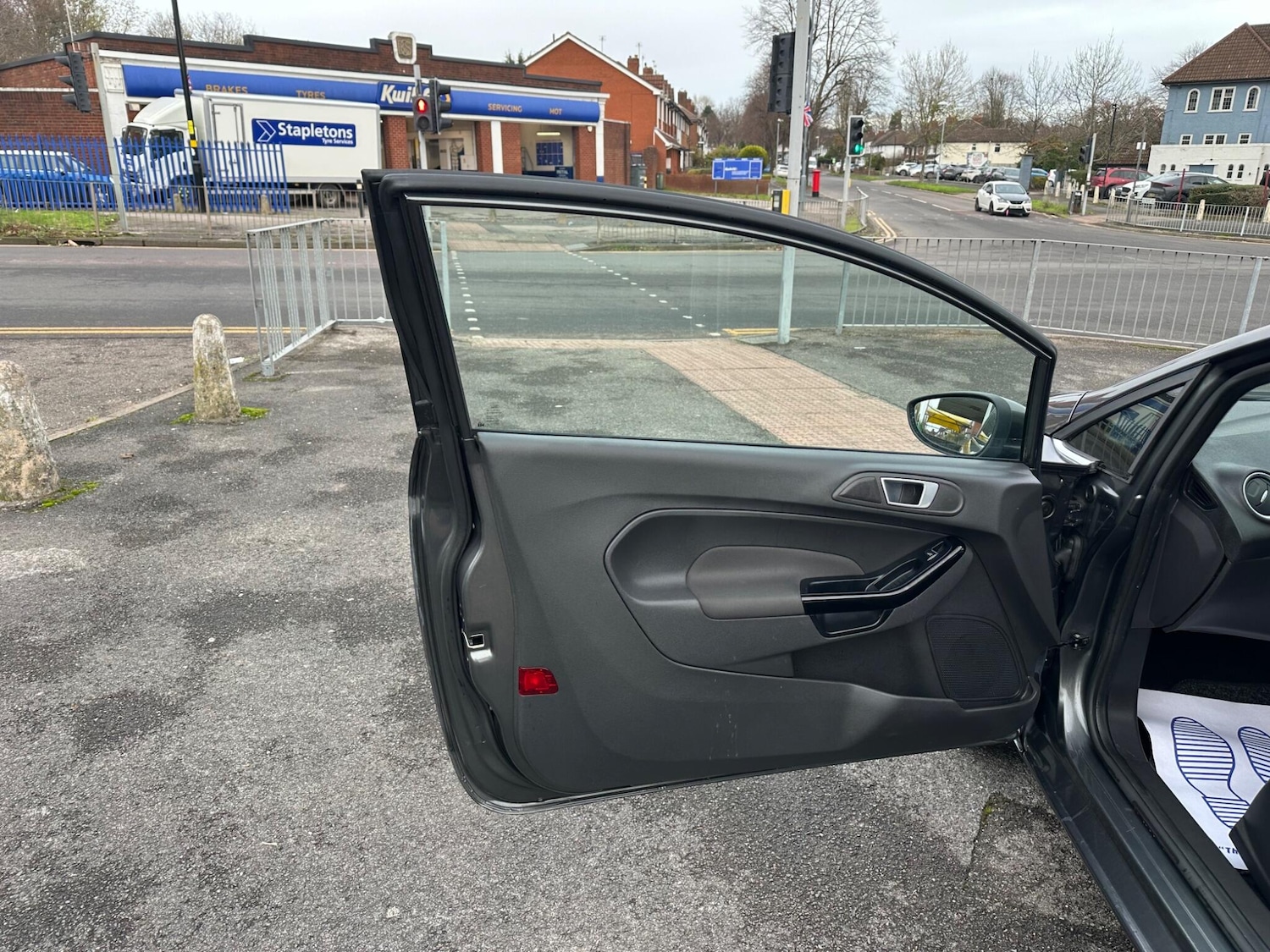 Used Ford Fiesta 2016 for sale - 76742989: Photo 27