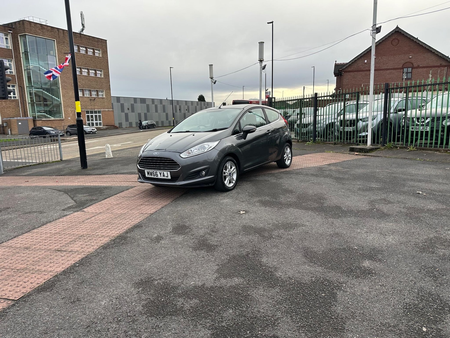 Used Ford Fiesta 2016 for sale - 76742989: Photo 9