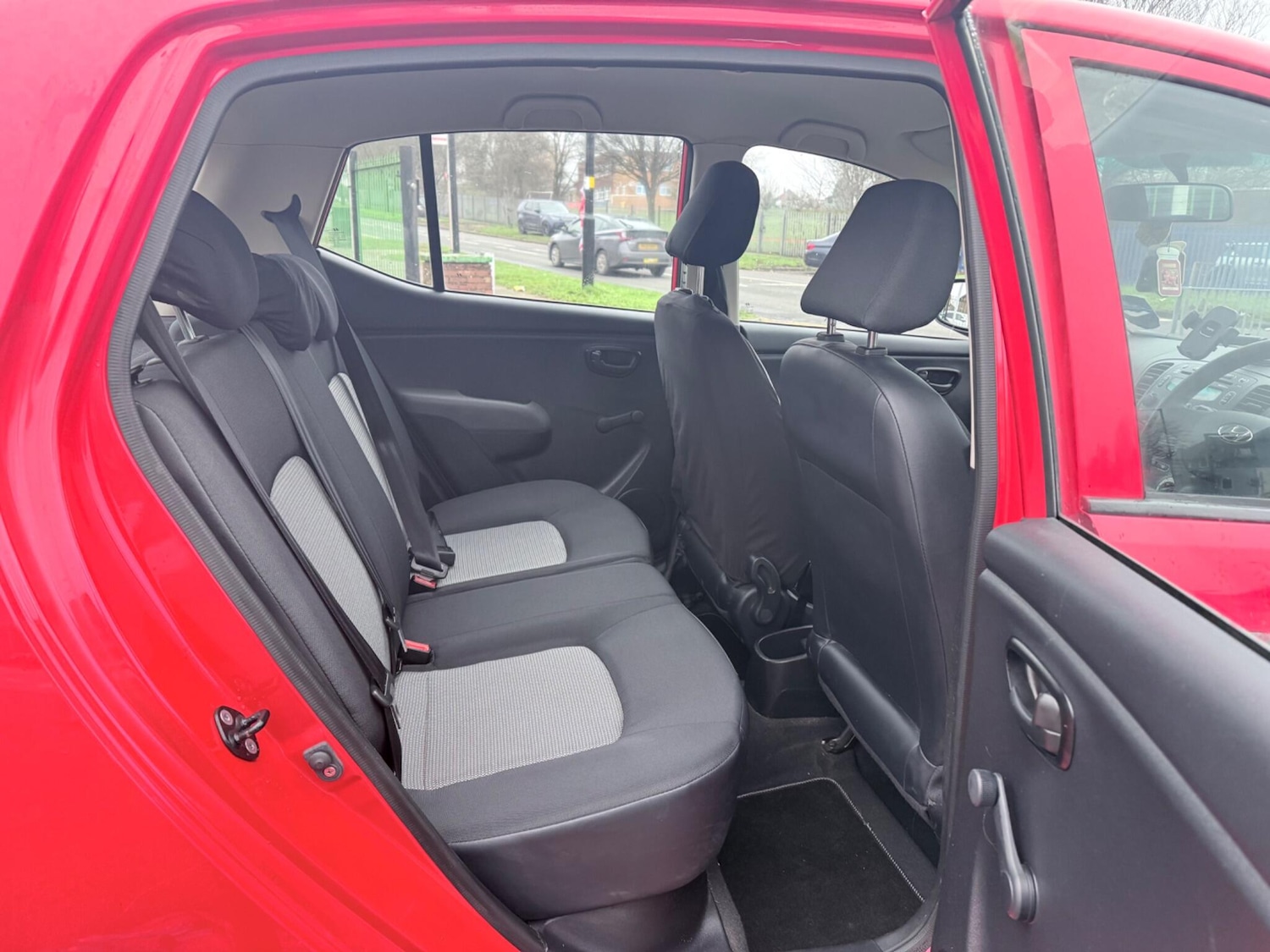 Used Hyundai i10 2009 for sale - 77331796: Photo 23