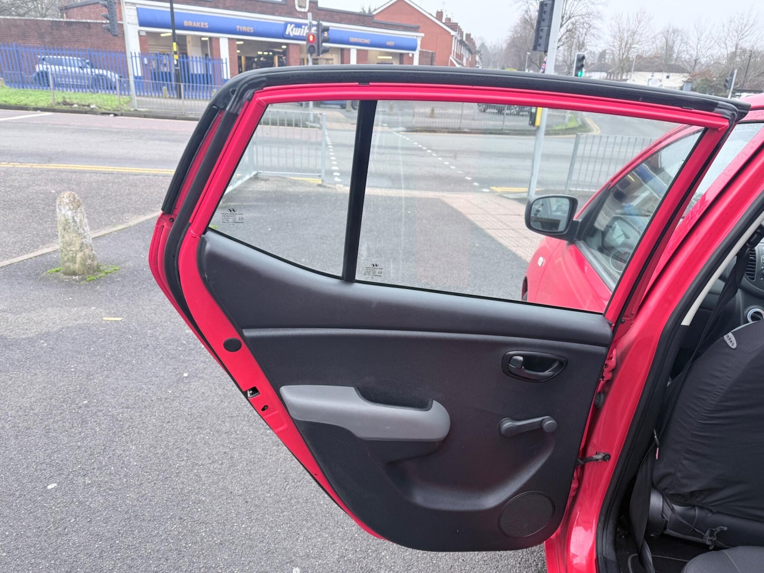 Used Hyundai i10 2009 for sale - 77331796: Photo 27