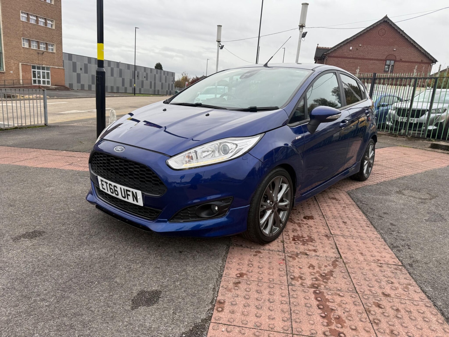 Used Ford Fiesta for sale - 77882175: Photo 3